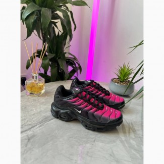 Кросівки жіночі Nike Air Max TN Plus Black Pink