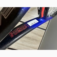 Тенісна ракетка Head та тенісні м’ячі Babolat