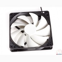 Вентилятор NZXT FN V2 Case Fan Series 140 mm (RF-FN142-RB) новий