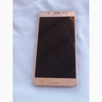 Продам телефон Б/У Samsung Galaxy J7 2016