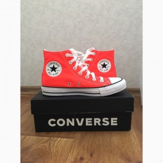 Converse Chuck Tailor