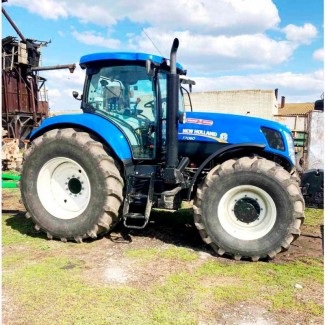 Трактор кольосний New Holland T7060